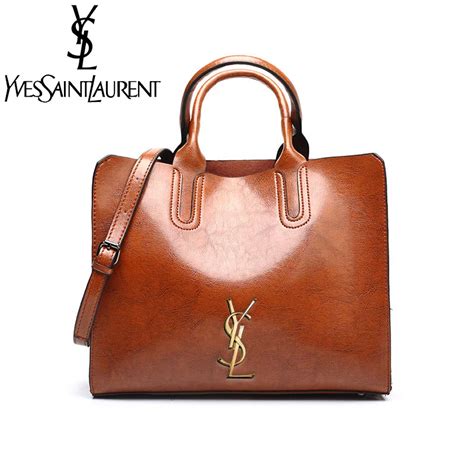 Kabelka yves saint laurent .